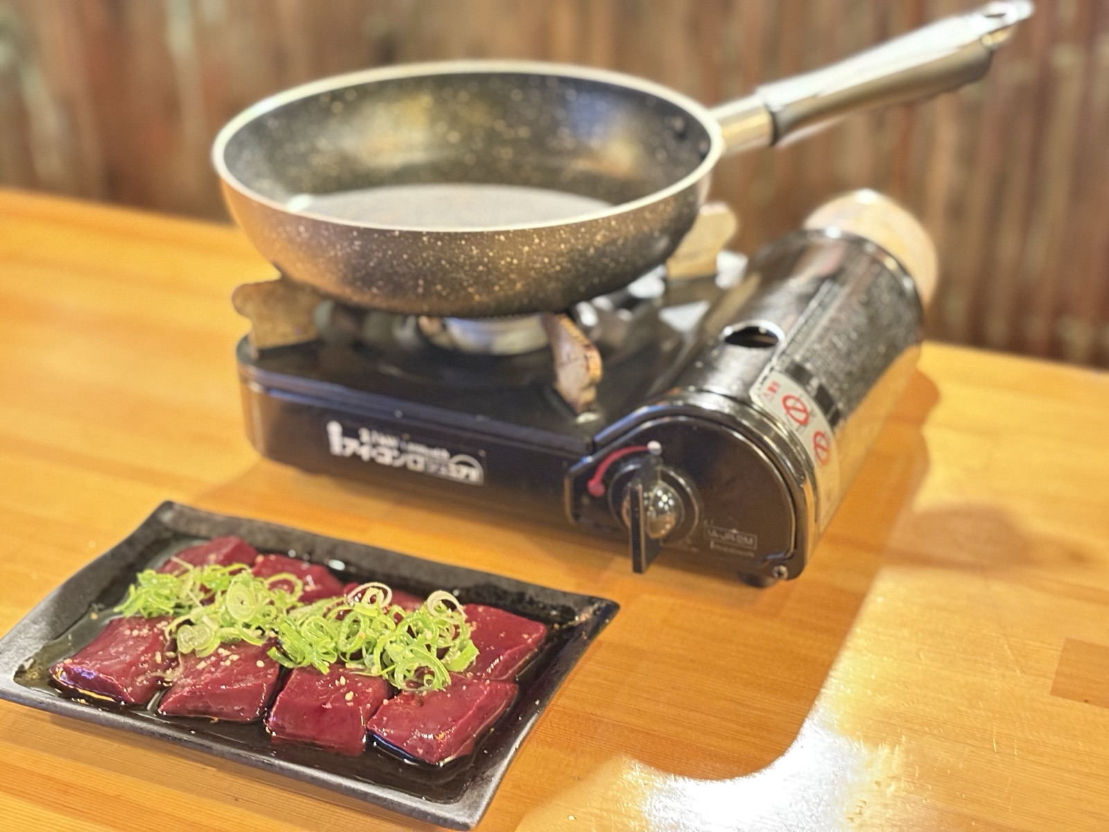 生から焼くレバー